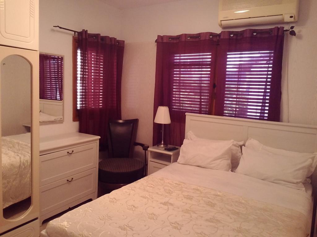 Hotel Castel Aschkelon Zimmer foto